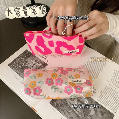 Vintage Flower Print Cosmetic Bag Makeup Case Zipper Pouch Lipsticks Brush Pouch