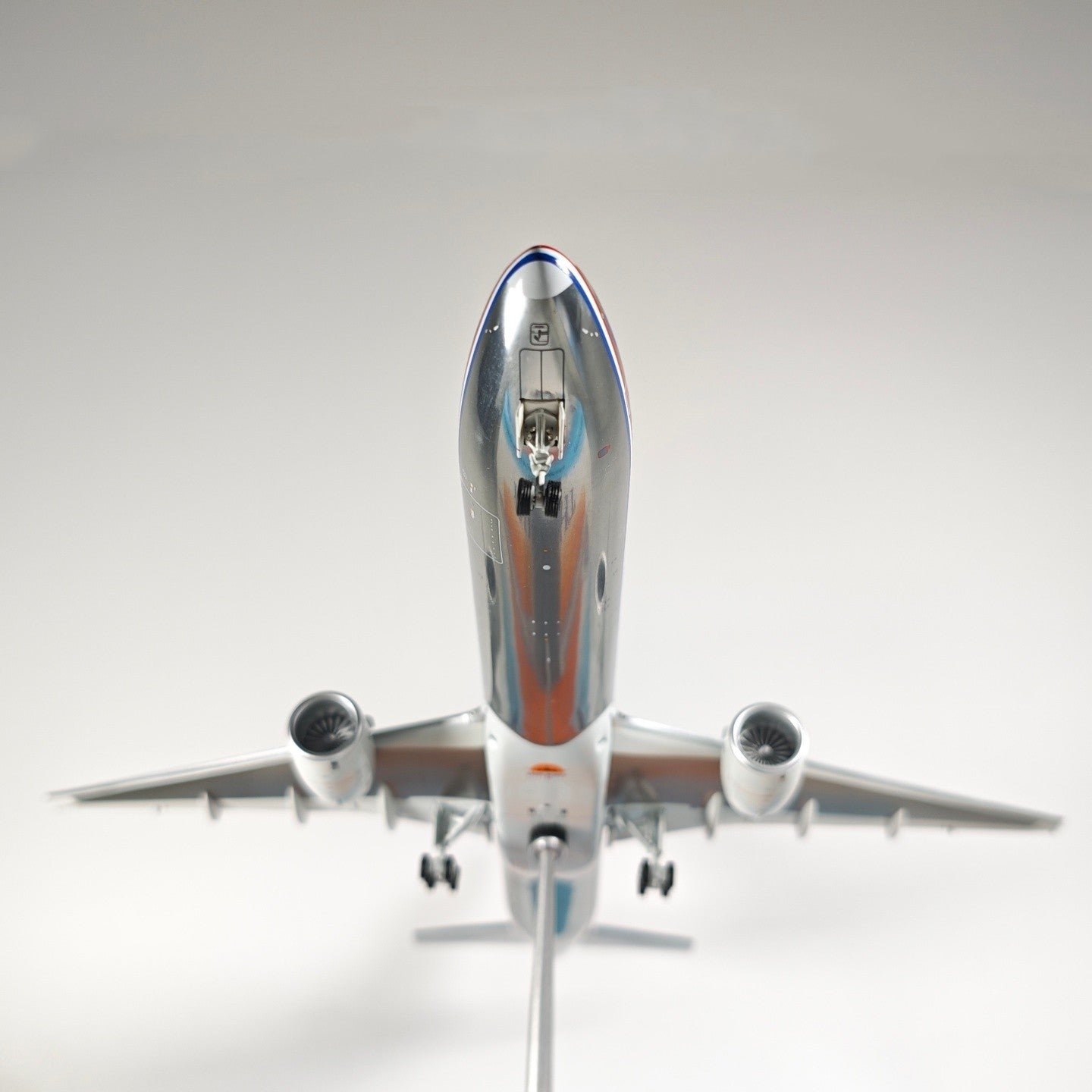 1:200 InFlight Boeing 777-300ER N5014K Passenger Airplane Diecast Plane Model