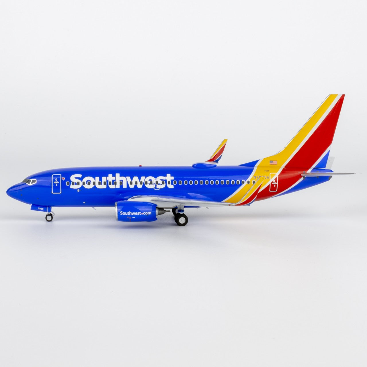 1:200 NGmodels Southwest Airlines Boeing 737-700 Passenger Diecast Plane Model