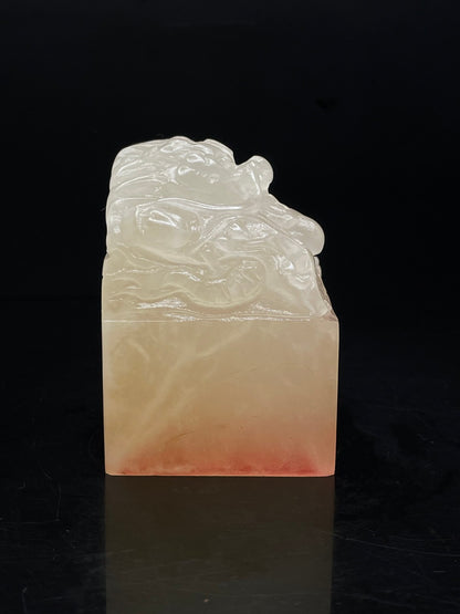 Chinese Natural Shoushan Stone Hand-carved Exquisite Auspicious Beast Seal 31334