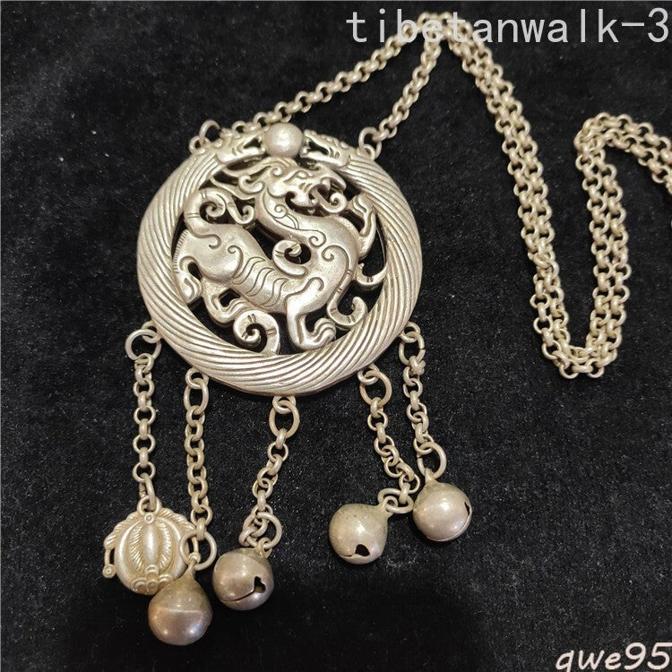 Collection White Tiger Hollow Pendant White Copper Pendant