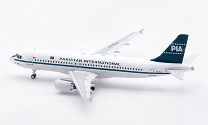 1:200 InFlight PIA PAKISTAN INTERNATIONAL AIRBUS A320 Airplane Diecast Model