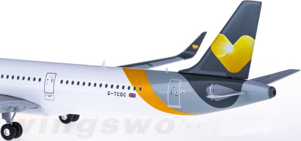1:200 Herpa Thomas Cook AIRBUS A321 Passenger Airplane ABS Plastic Plane Model