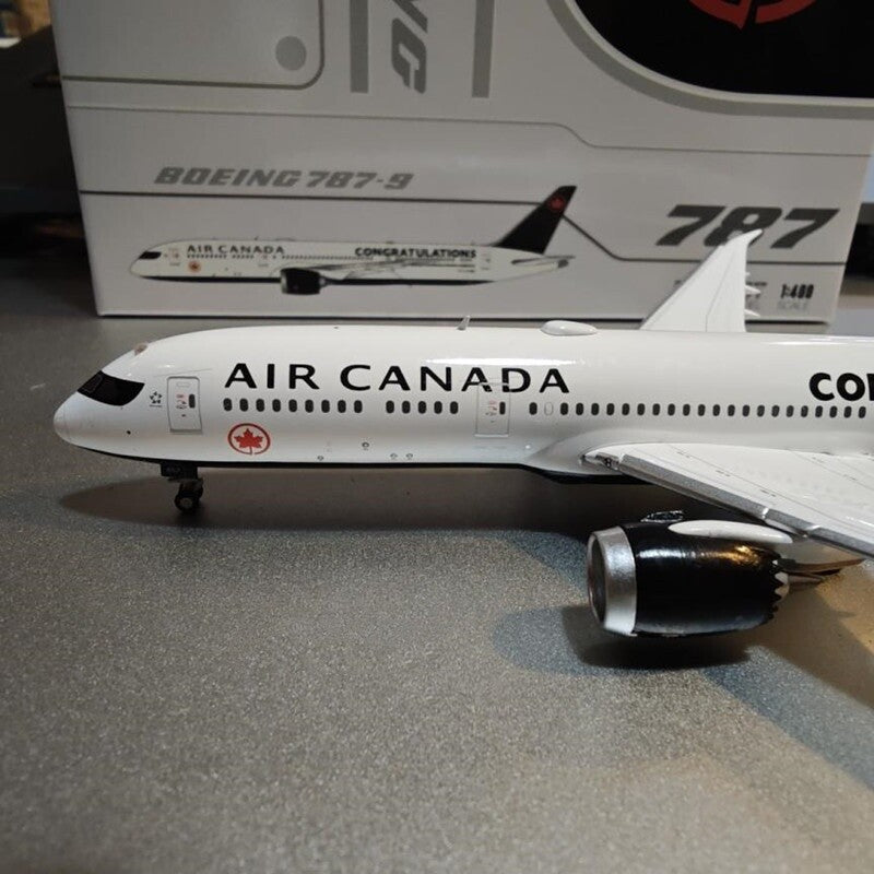 1:400 JC Wings Air Canada Boeing 787-9 Airplane Diecast Aircraft Model