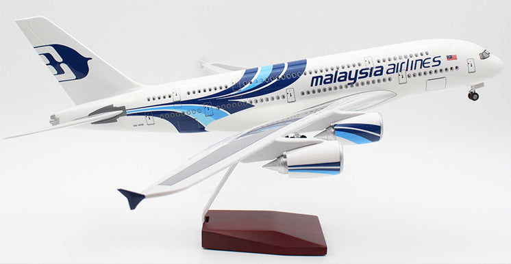 1:160 46CM Malaysia Airlines AIRBUS A380 Plane Landing Gear Resin Aircraft Model