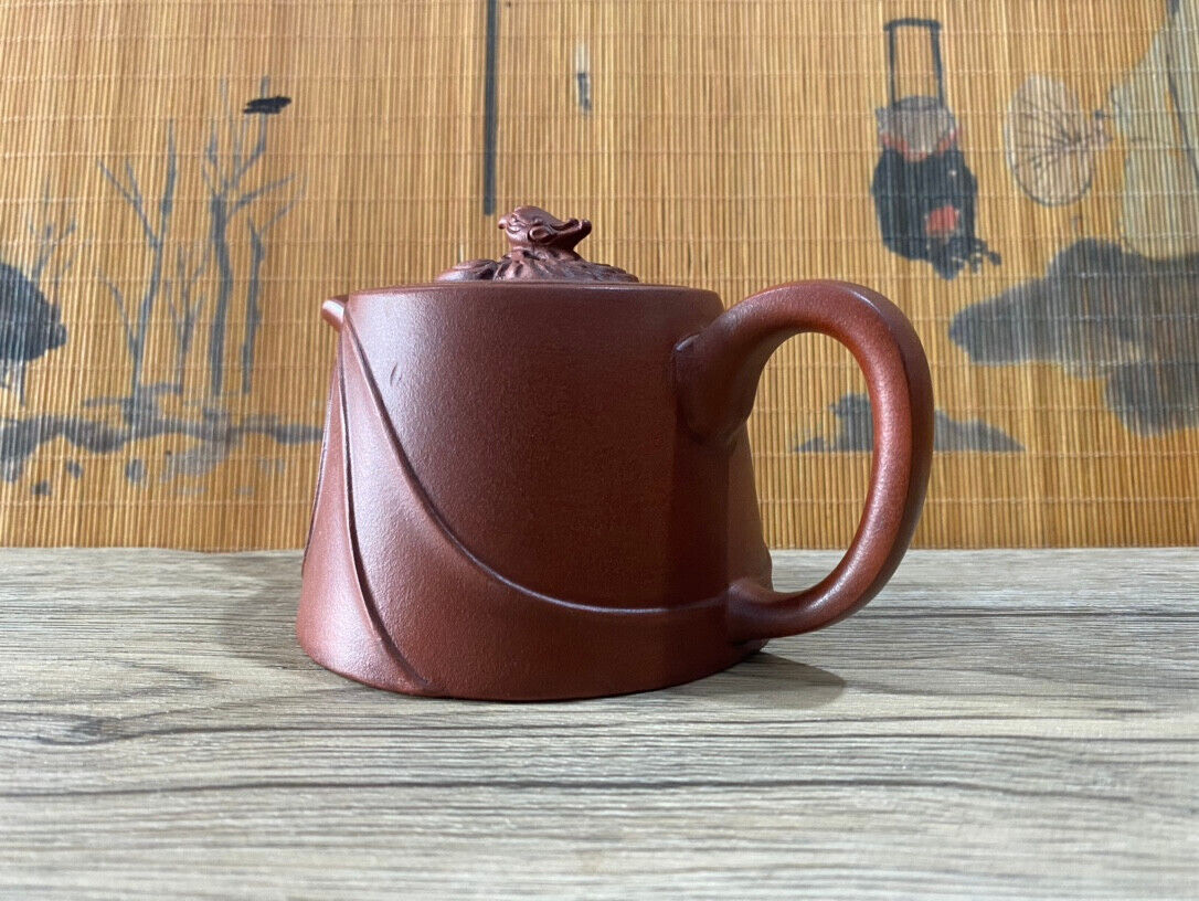 Chinese Yixing Zisha Clay Handmade Exquisite Teapot（壶 底款：顾景舟）