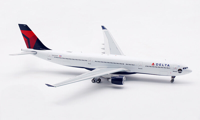 1:200 32CM InFlight DELTA AIRBUS A330-300 Passenger Plane Diecast Aircraft Model