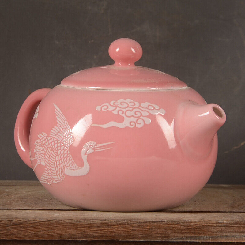 Jingdezhen Porcelain Peach Blossom White Crane Piercing Cloud Holding Pot Teapot