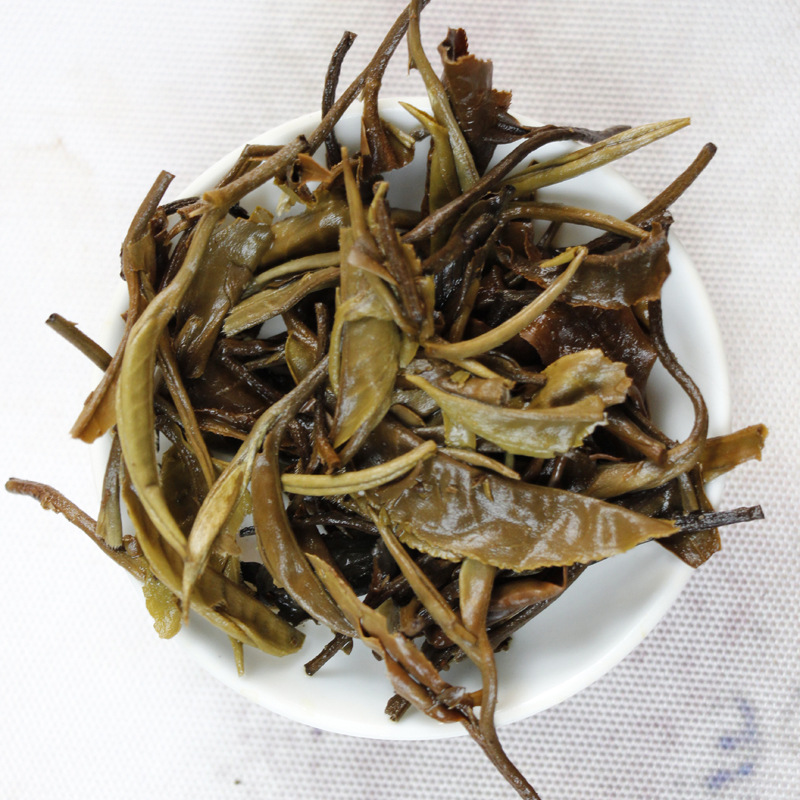 500g Yunnan White Tea Moonlight White Dragon Pearl Stripe Handcrafted Tea