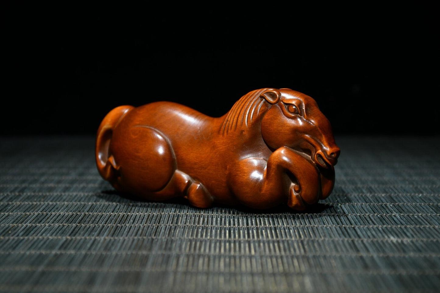 Chinese Collection Boxwood Hand-carved Exquisite Horse Statue