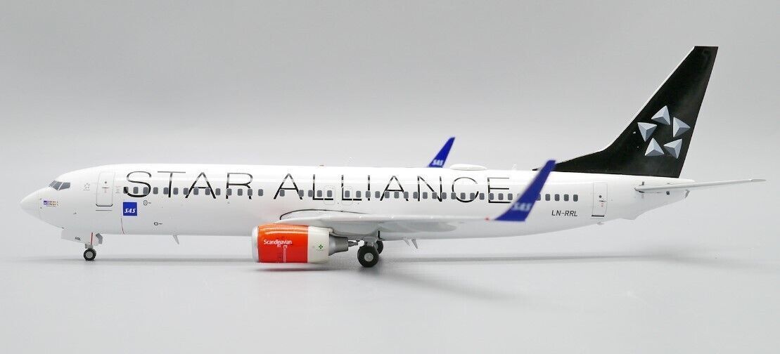 1:200 JC Wings SAS STAR ALLIANCE BOEING 737-800 Passenger Plane Diecast Model
