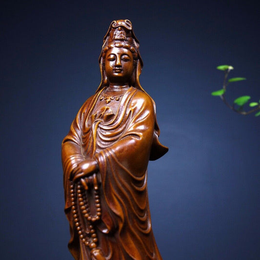 Old Chinese Boxwood Wood hand Carved lotus Guanyin Buddha exquisite Statue