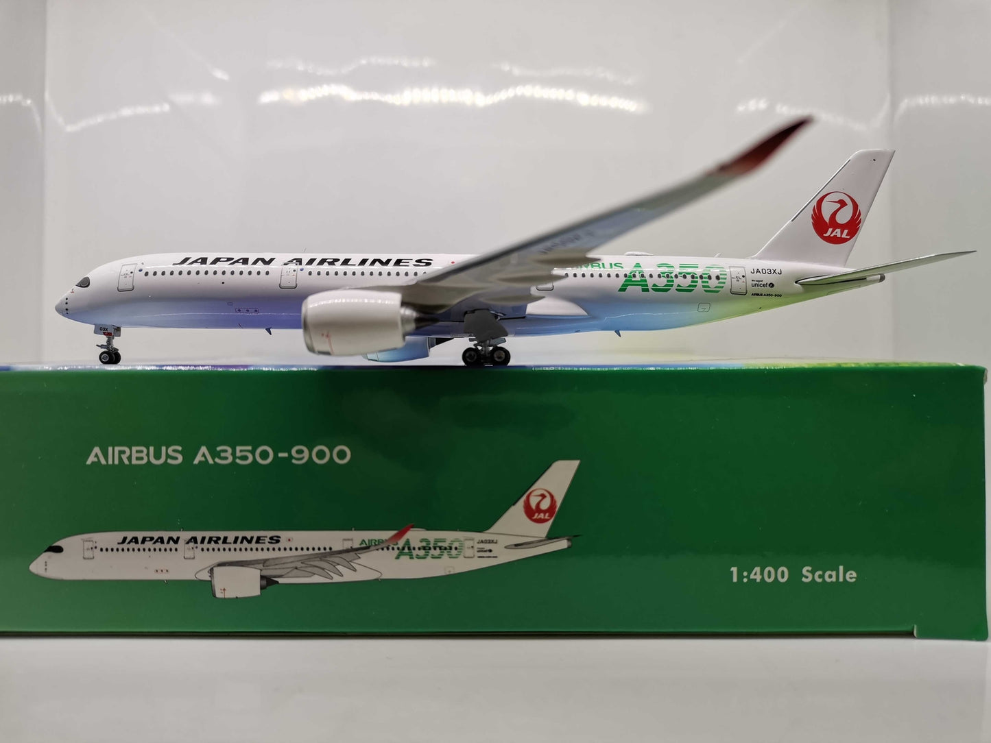1:400 Phoenix JAPAN AIRLINES A350-900 Airplane Diecast Aircraft Plane Model