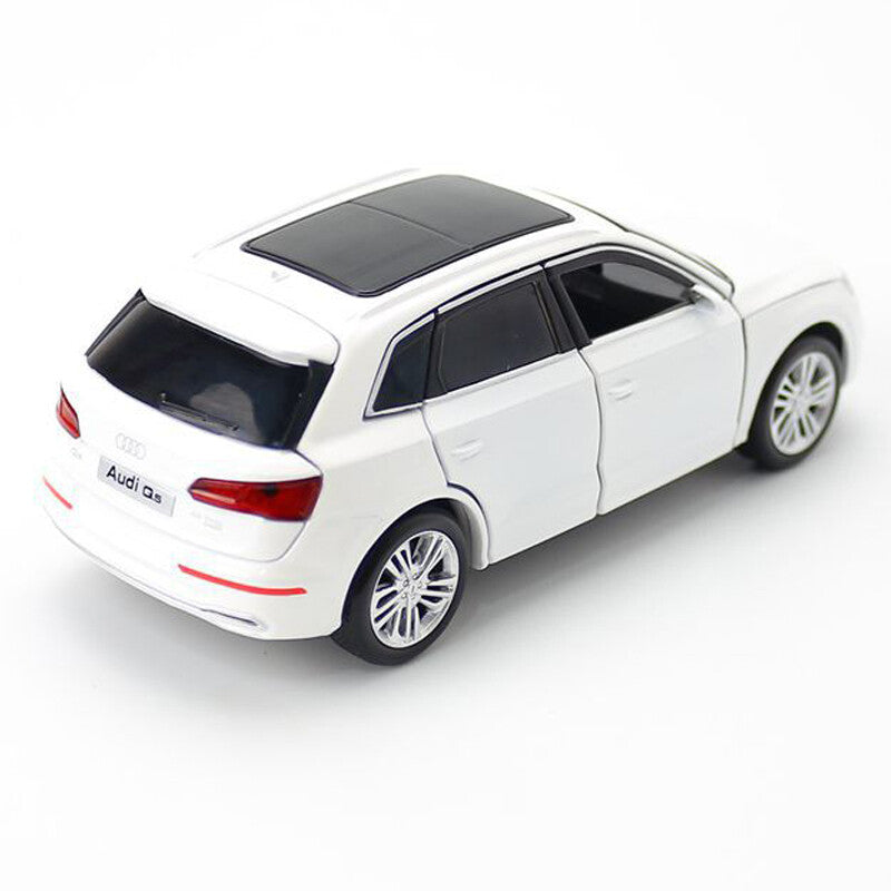 1/32 Scale Audi Q5 Model Car Diecast Toy Cars Toys for Boys Kids Gifts White