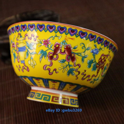 Vintage Chinese Porcelain Hand-painted Flower Bowl W Qianlong Mark