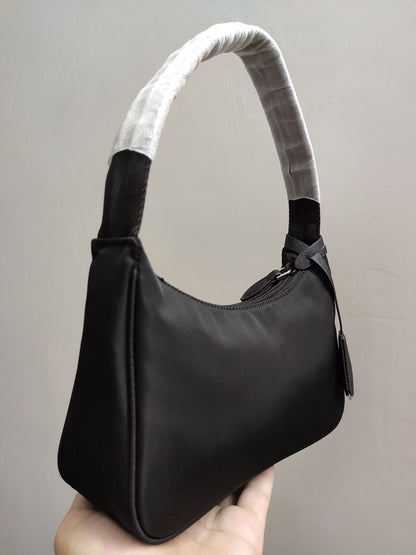 Nylon Shoulder Bag Underarm Purse Handbag Pouch Polyester Satchels Shape Bag 1PC