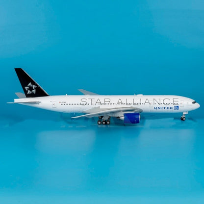 1:200 Geminijets United Airlines B777-200ER Passenger Airplane Diecast Model