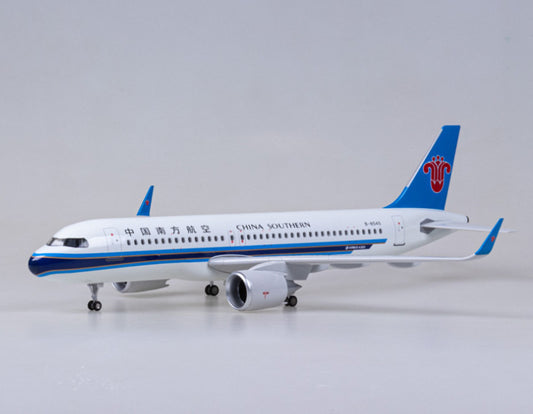 47CM 1:80 CHINA SOUTHERN AIRBUS A320neo Plane Landing Gear Resin Aircraft Model