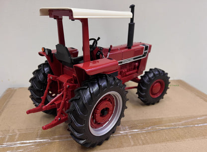 1:16 ERTL CASE 1066 Tractor Farm Vehicle Agricultural Machinery Diecast Model