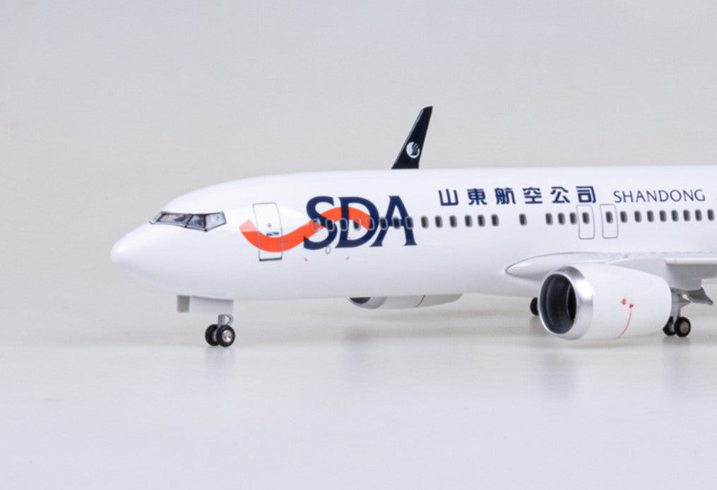 1:85 47CM SHANDONG AIRLINES BOEING 737 MAX Airplane Landing gear Resin Model