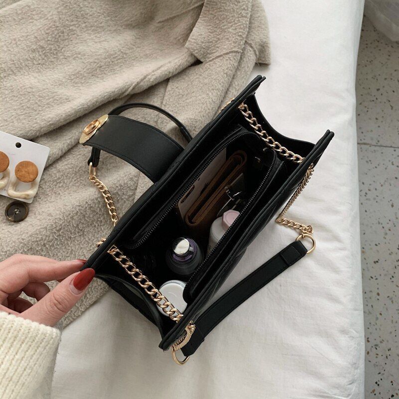 Crossbody Bags Synthetic Leather Shoulder Messenger Bag Chain Purse 19*9*22 CM