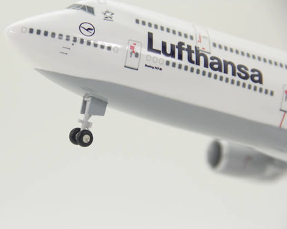 1:200 38CM RISESOON Lufthansa BOEING 747-8i Passenger Airplane ABS Plastic Model