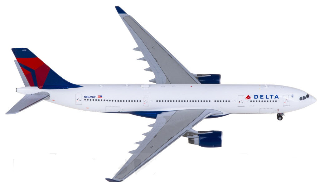 1:400 Geminijets Delta Air Lines Airbus A330-200 Passenger Plane Diecast Model