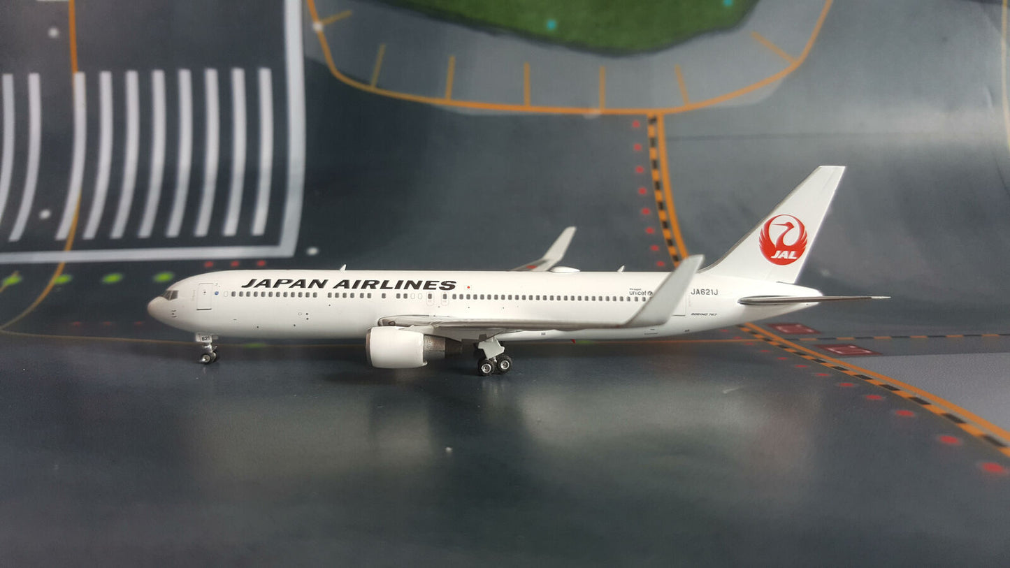 Phoenix JAPAN AIRLINES B767-300ER JA621J 1/400 diecast plane model aircraft