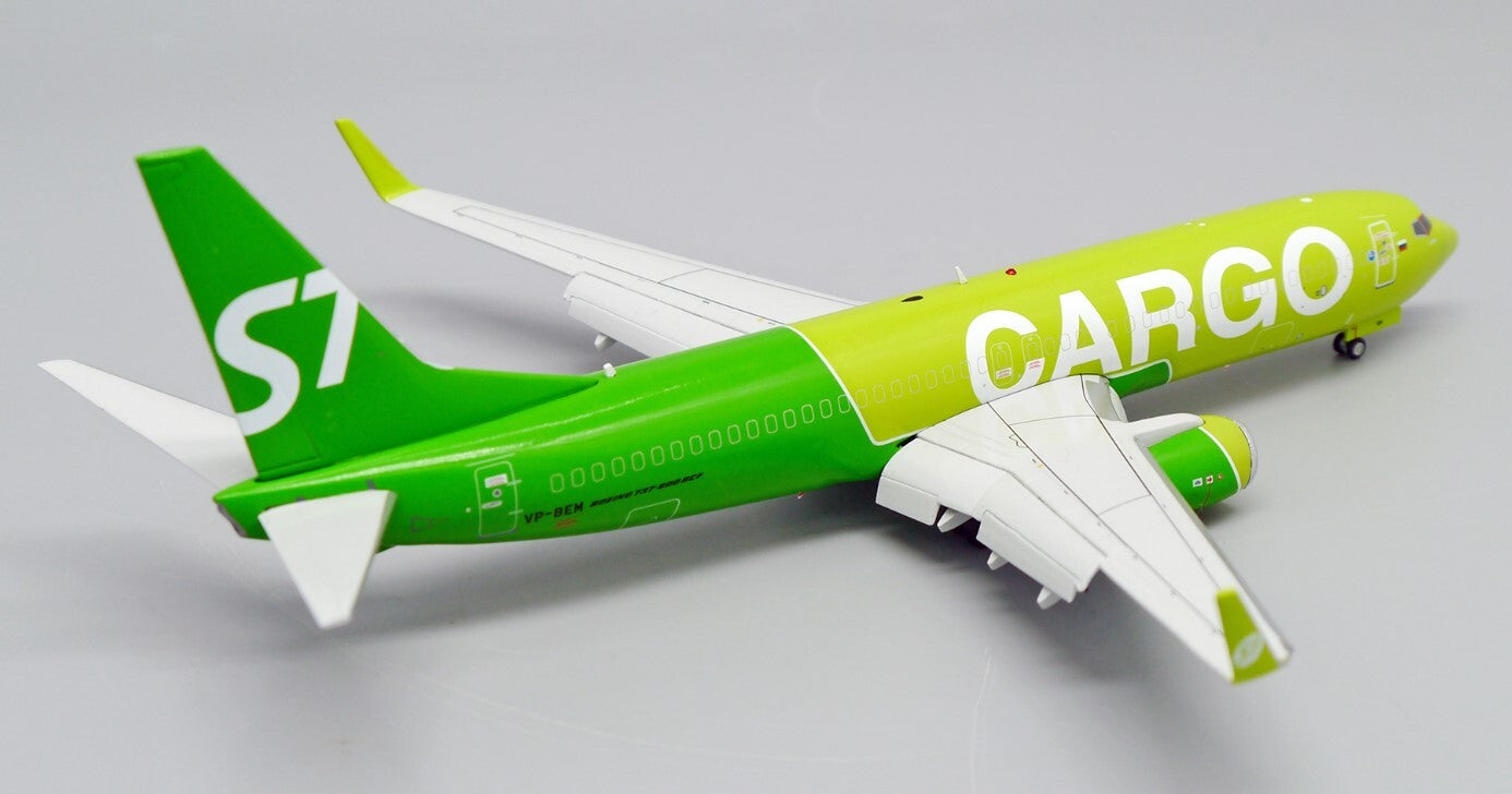 1:200 JC Wings CARGO S7 BOEING B737-800BCF Flap Down Airplane Diecast Model