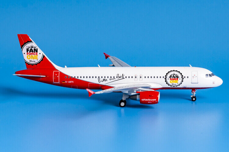 1:200 JC Wings Air Berlin AIRBUS A320 Passenger Aircraft Diecast Airplane Model