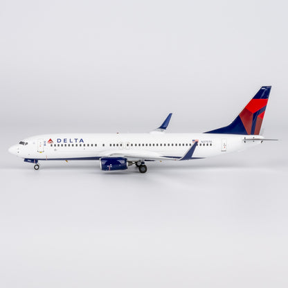 1:200 NGmodels Delta Air Lines B737-800 Passenger Diecast Airplane Model