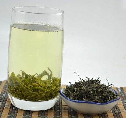 High quality early spring E Mei Mao Feng green tea, Ming Qian E Mei Mao Feng tea-