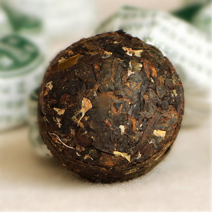 Yunnan Organic Pu-erh Cake Pu er Tea Ripe Puer Lotus Leaf Black Tea Chinese Tea