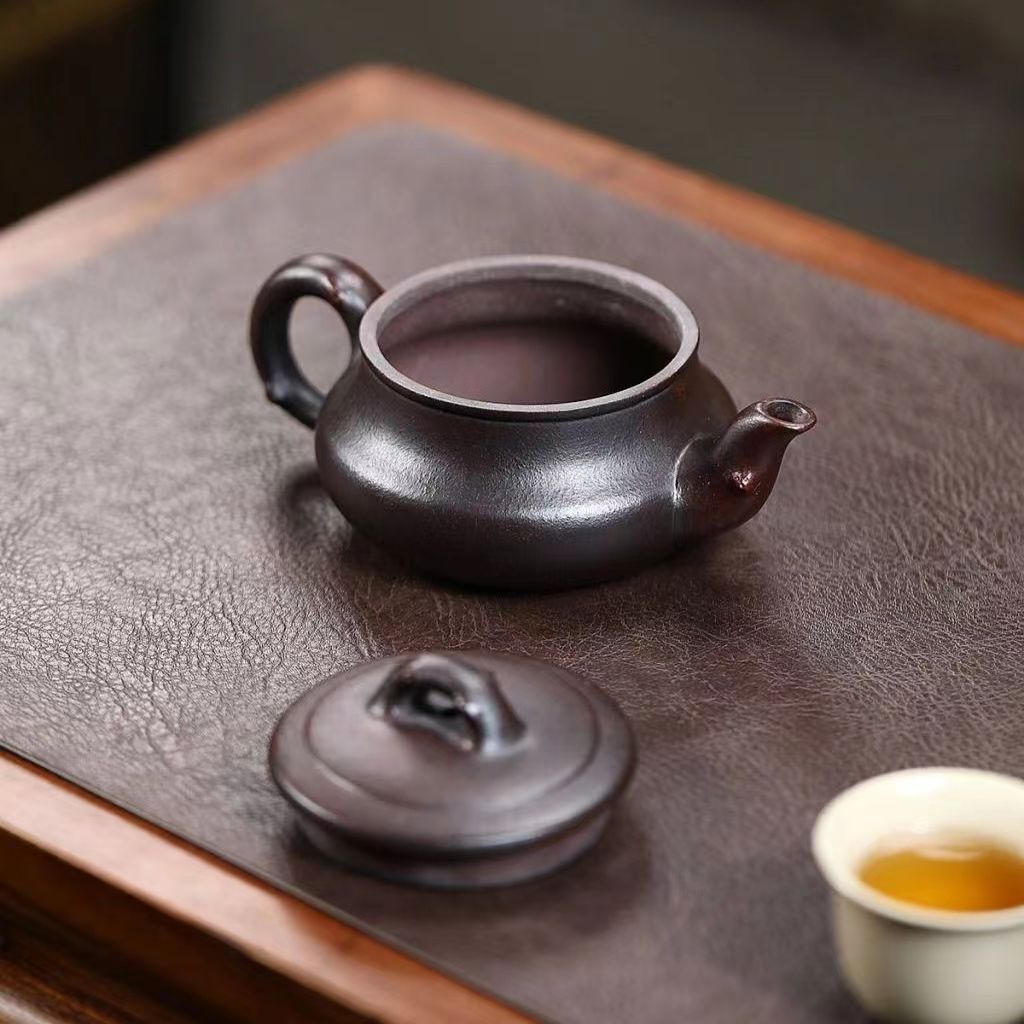 On Sales China Tea Pot Marked 220ml Original Ore Real Yixing Zisha Master Pot