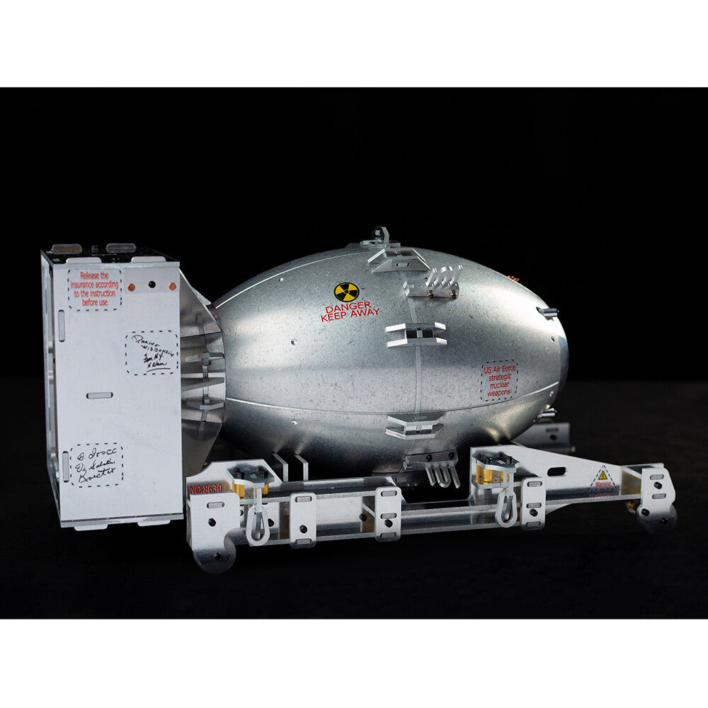 1/12 Metal WWII US Fat Man Nuclear Bomb Atomic Bomb Assembly Model