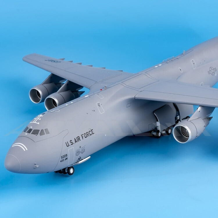 37cm 1:200 GeminiJets United States C-5M Passenger Diecast Aircraft Model