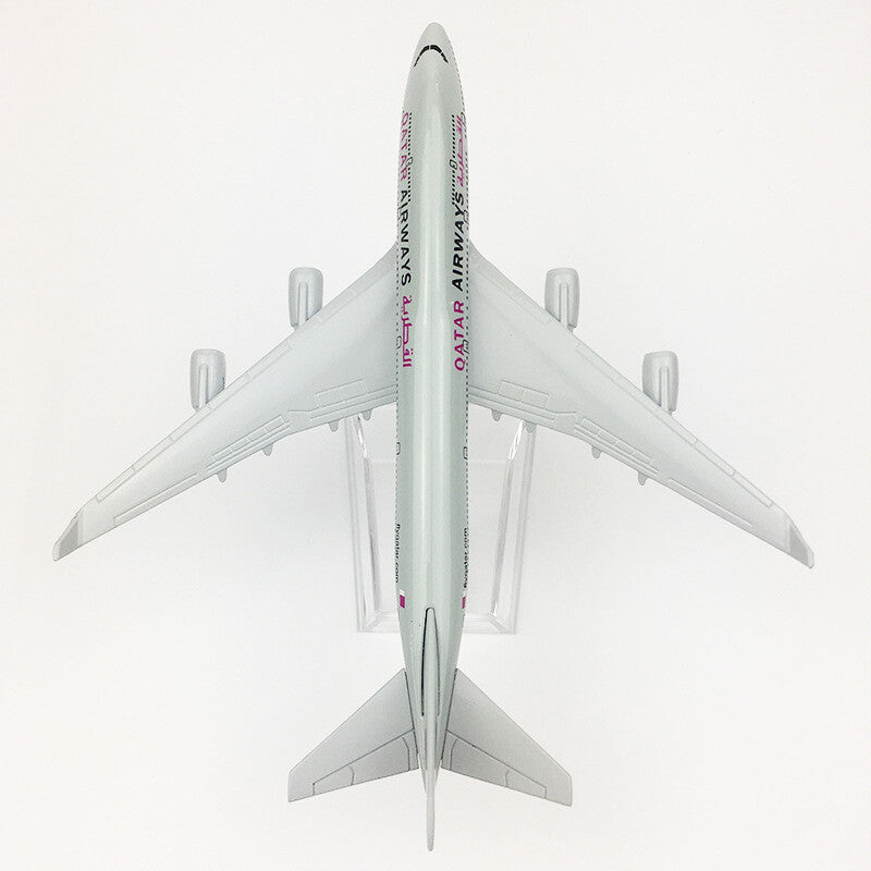 1:400 16cm B747 Qatar Airways Airplane Model Alloy Plane Simulation Ornaments