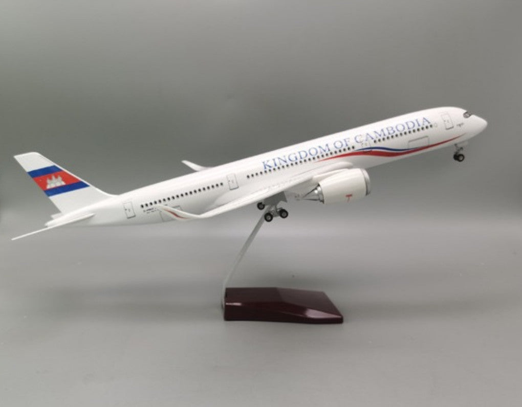 47CM 1:140 KIMDOM OF CAMBODIA AIRBUS A350 Airplane Landing Gear Resin Model