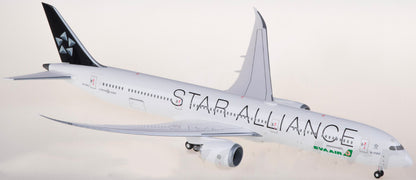 1:200 34CM Hogan EVA AIR STAR ALLIANCE BOEING 787-10 Airplane ABS Plastic Model