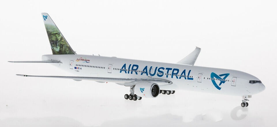 1:400 Phoenix AIR AUSTRAL BOEING 777-300ER Passenger Airplane Diecast Model
