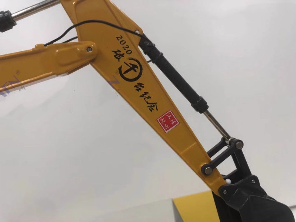 1:35 35CM XGMG XE215DA Excavator Construction Machine Vehicles Diecast Model
