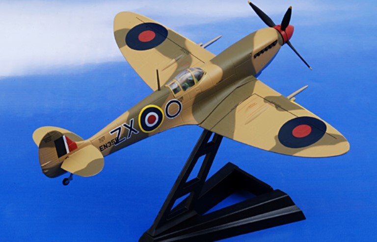 WITTY Supermarine Spitfire Mk IX RAF No.145 Polish Sqn 1/72 diecast model plane