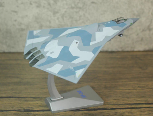 1:144 CHINA J-36 The Sixth-generation Fighter Jet Diecast Military Plane Model