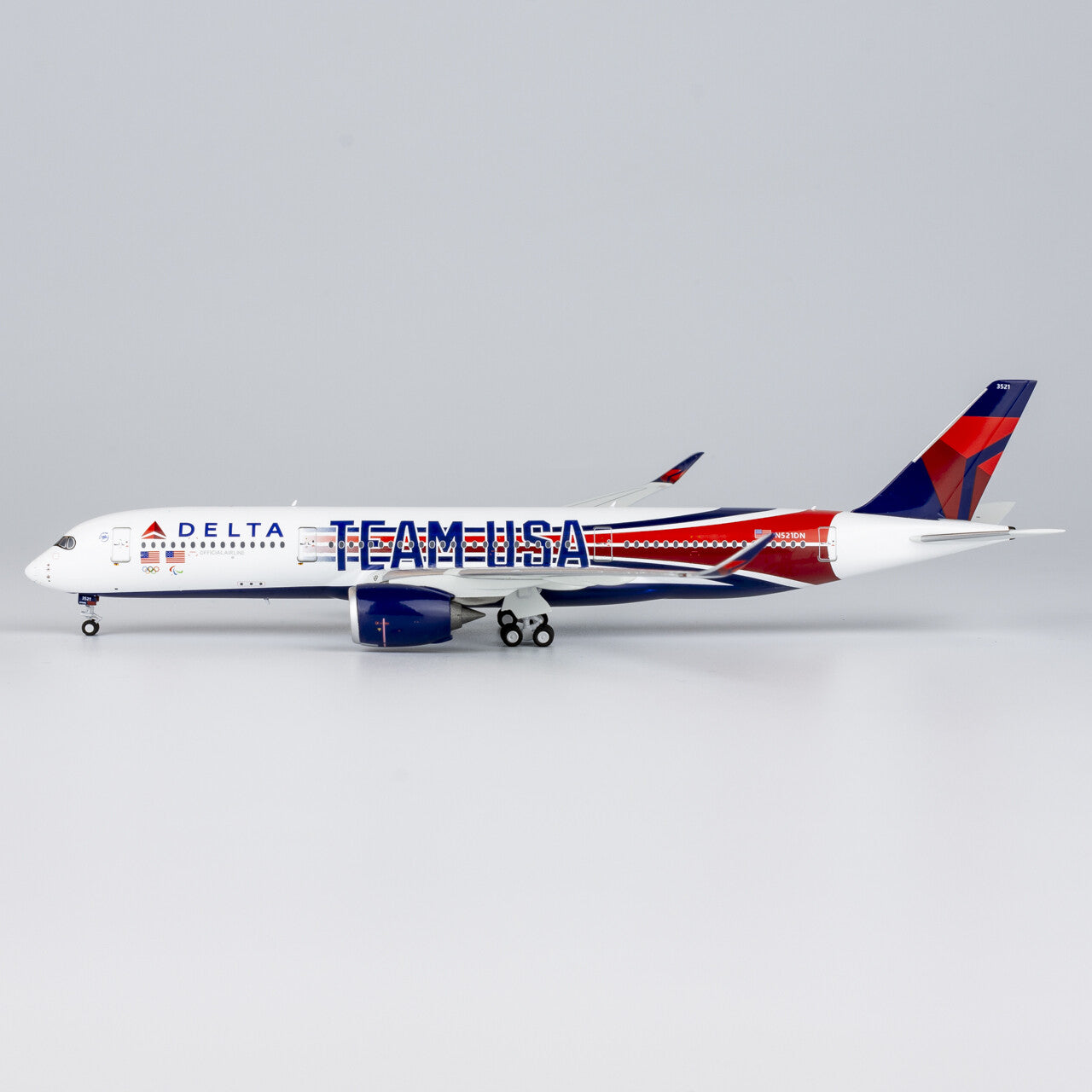 1:400 NG Model DELTA AIRBUS A350-900 Passenger Airplane Diecast Aircraft Model
