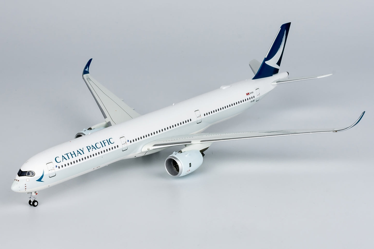 1:400 NG Model CATHAY PACIFIC AIRBUS A350-1000 Passenger Airplane Diecast Model