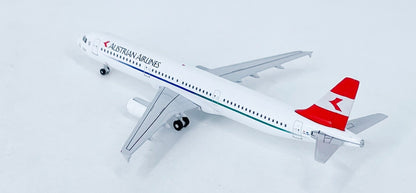 1:500 StarJets AUSTRIAN AIRLINES AIRBUS A321 Passenger Airplane Diecast Model