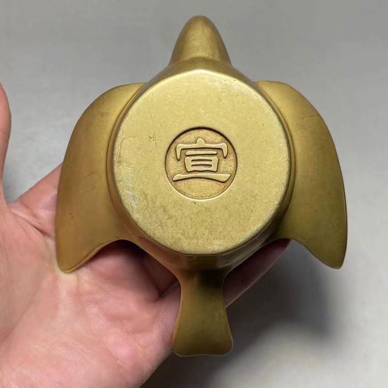 New Bronze Ware Brass Flying Swallow Candlestick Copper Cups Ornaments