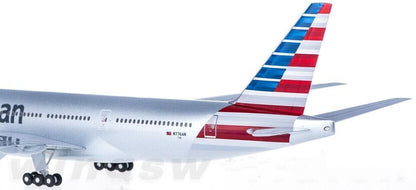 1:200 32CM Hogan American BOEING 777-200 Passenger Airplane ABS Plastic Model