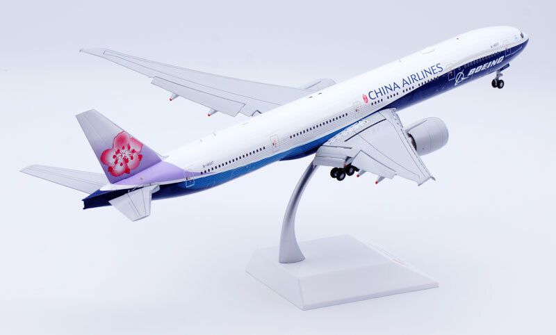 1:200 JC Wings CHINA AIRLINES BOEING 777-300ER Flap Down Airplane Diecast Model