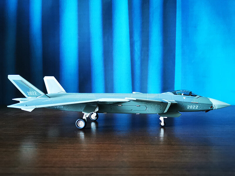 1:72 30CM AVIC China J-20 Stealth Fighter Plane Diecast Military Aircraft Model